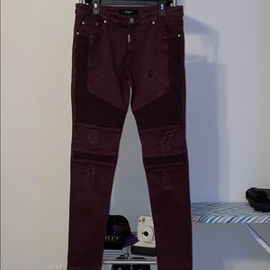 “Represent” Sz 34